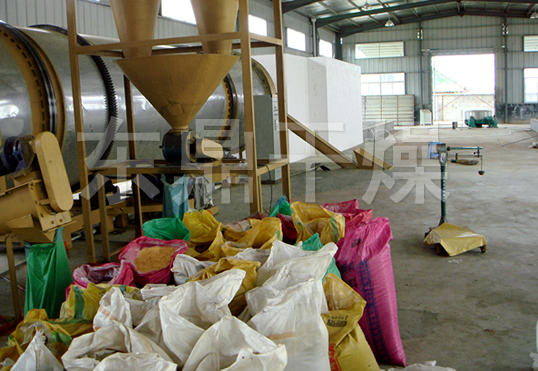 酒渣烘干機，酒渣烘干現(xiàn)場，酒糟烘干機